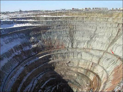 Diamantov důl Mirnyj, Sibiř